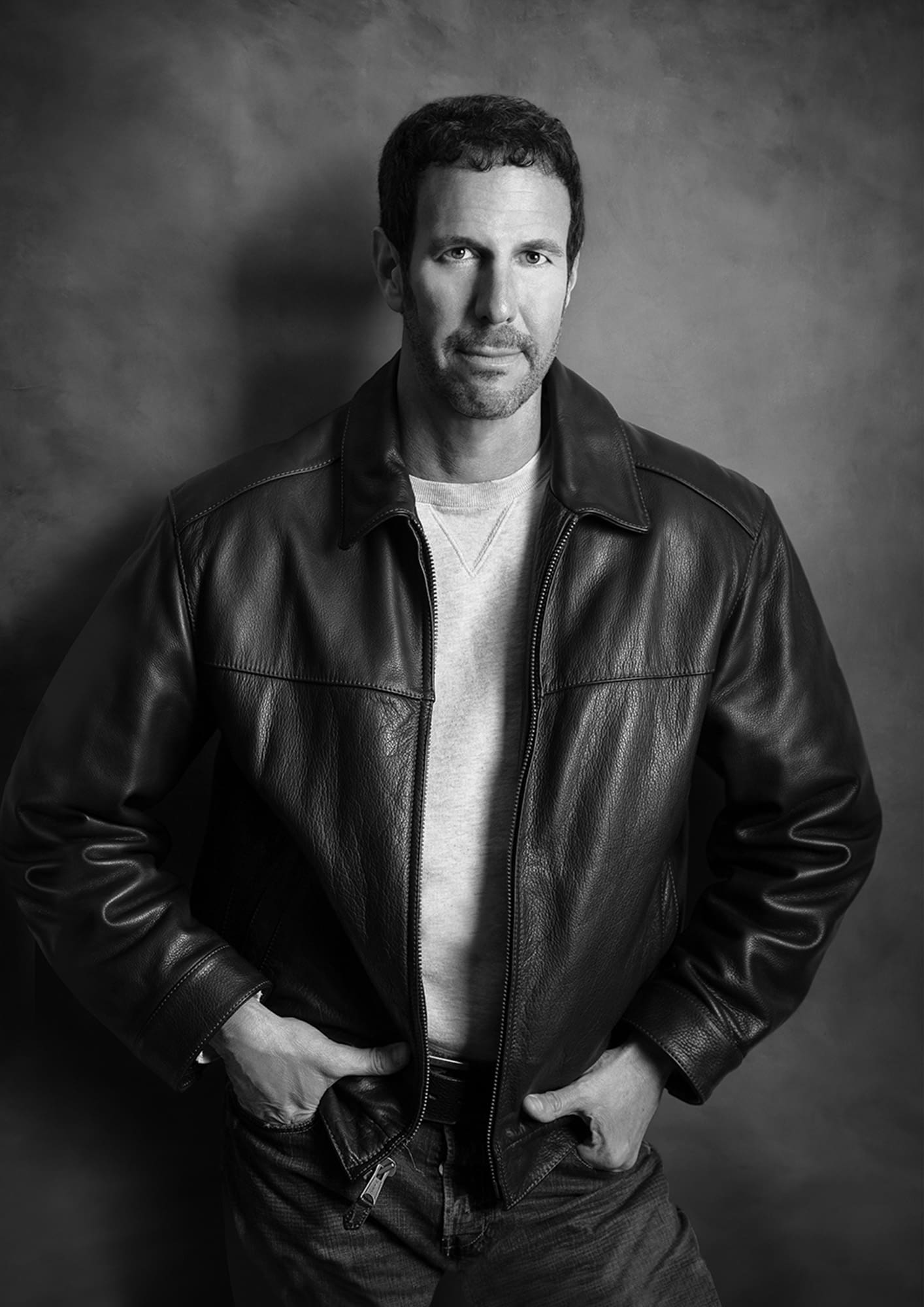 Renowned Celebrity Portrait Photographer Paul Mobley to Receive Honorary Doctorate At College for Creative Studies Event