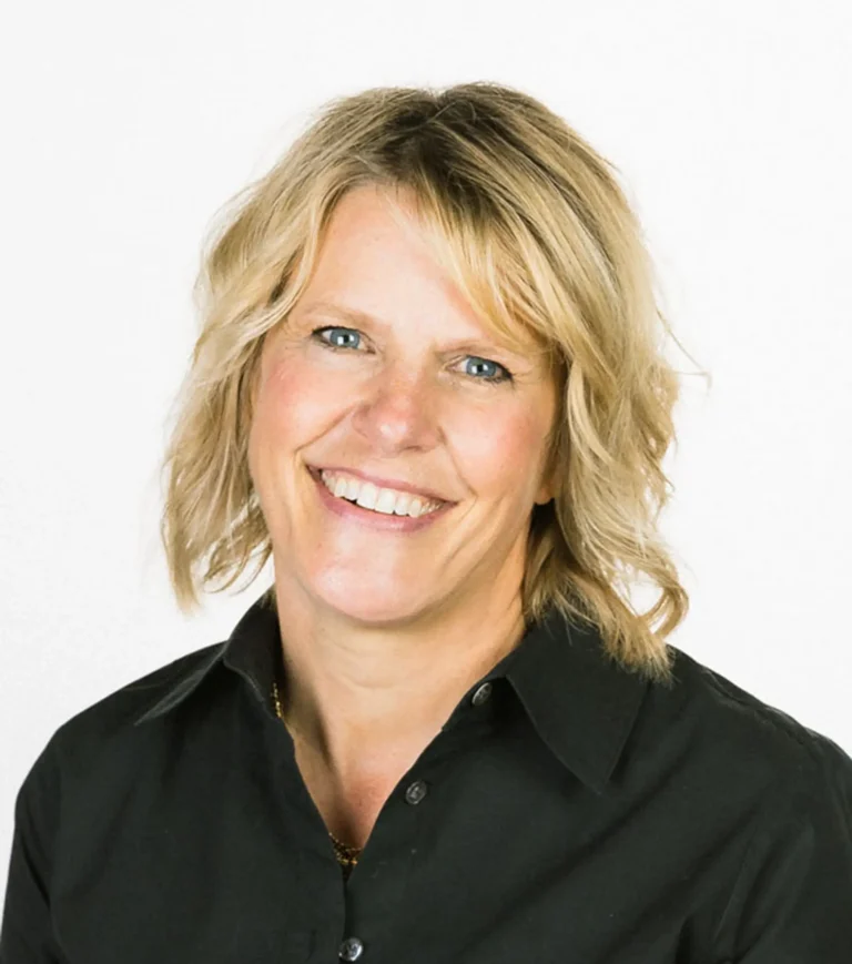 Headshot of Allison Puff
